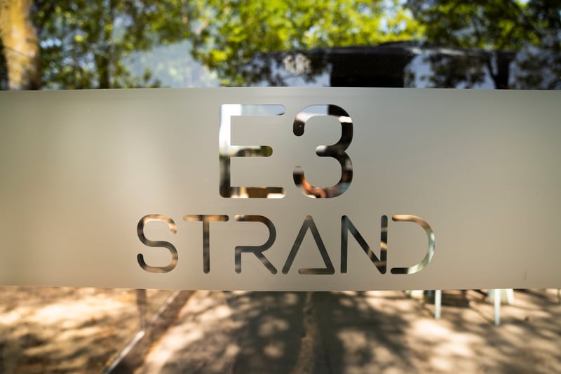 E3 strand All-over juni 20232 Contact E3 Strand